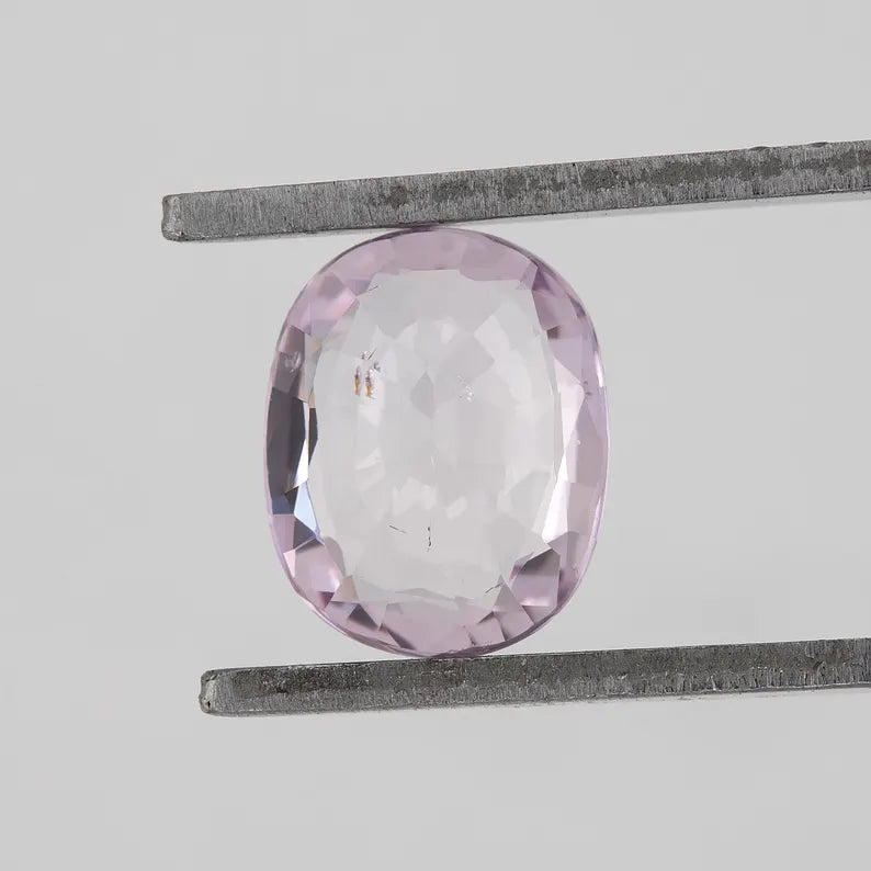 Light Pink Sapphire 0.77ct | Oval Cut Natural Untreated Gem | African Origin | For Ring Pendant or Custom Jewelry Design