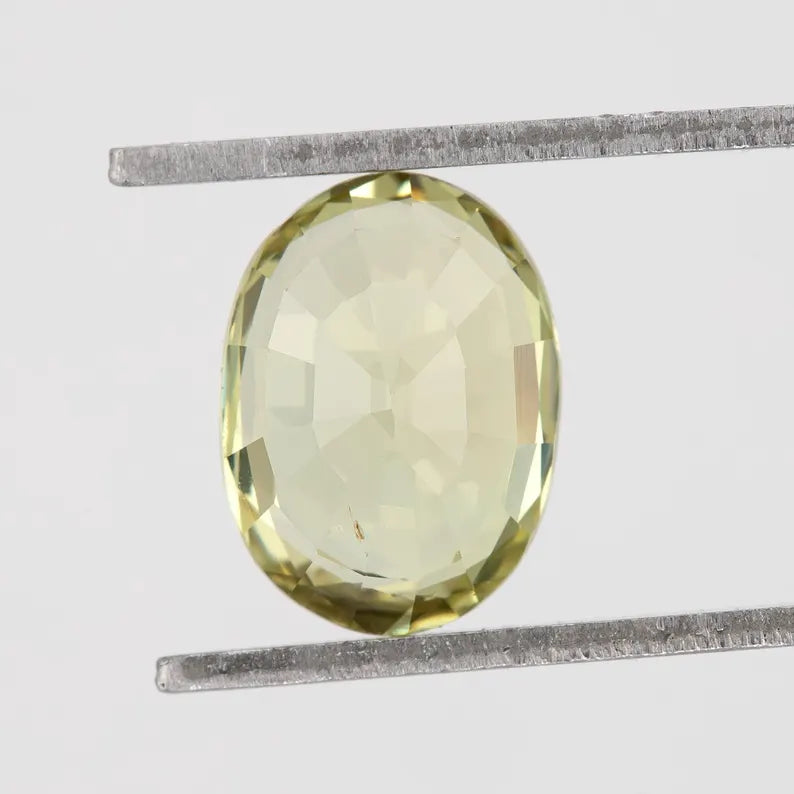 Yellow Natural Sapphire Oval 1.76ct | Untreated Loose Gemstone | Yellow Ceylon Sapphire for Custom Fine Jewelry Design