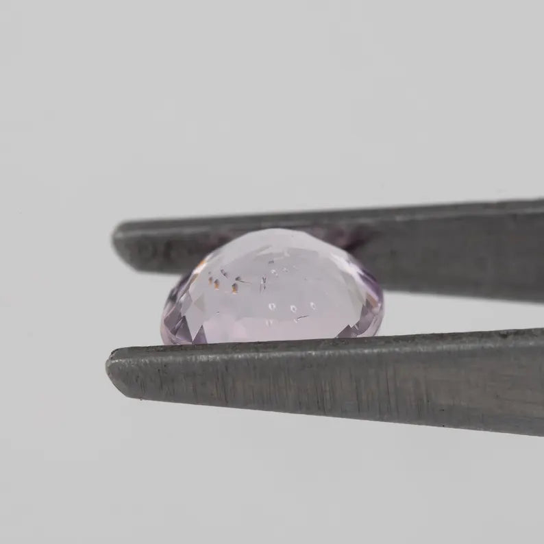 Light Pink Sapphire 0.77ct | Oval Cut Natural Untreated Gem | African Origin | For Ring Pendant or Custom Jewelry Design
