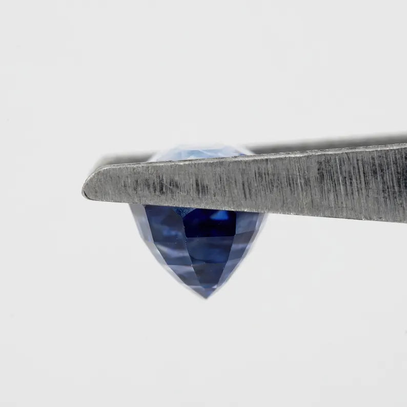 Bicolor – Blue & White | Natural Sapphire | Oval Cut | 1.34ct | Loose Untreated Gemstone | Bi-Color Sapphire | Unique Gemstone for Jewelry