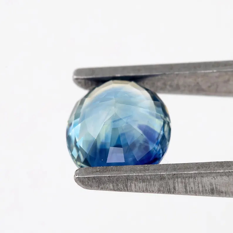 Bicolor – Blue & Green | Natural Sapphire | Oval Cut | 1.05ct | Loose Unheated Gemstone | Bi-Color Sapphire | Jewelry Making | Unique Sapphire