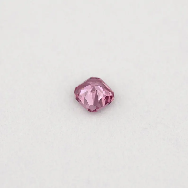 GIA Certified 0.05ct Fancy Vivid Purplish Pink natural Argyle Pink Diamond Cushion Brilliant