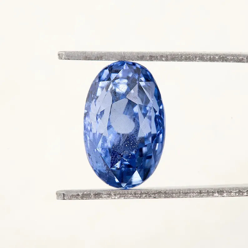3.59 ct. Natural Blue Sapphire Oval Ceylon Sri Lanka Heated