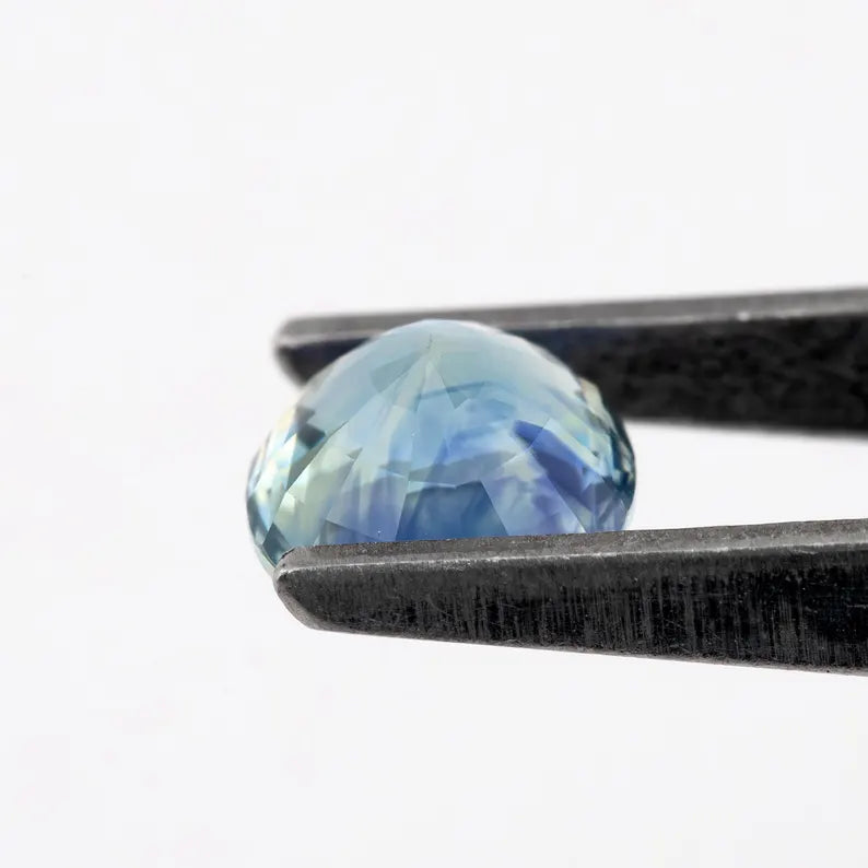 Bicolor – Blue & Green | Natural Sapphire | Oval Cut | 1.05ct | Loose Unheated Gemstone | Bi-Color Sapphire | Jewelry Making | Unique Sapphire