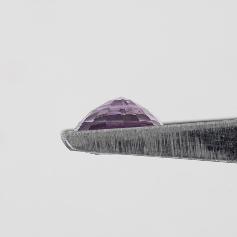 Lavender Pink Sapphire 1.04ct | Oval Cut Natural Gemstone | African Origin | Ideal for Ring, Pendant, or Custom Jewelry