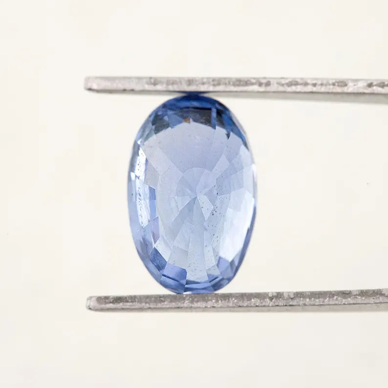 3.59 ct. Natural Blue Sapphire Oval Ceylon Sri Lanka Heated