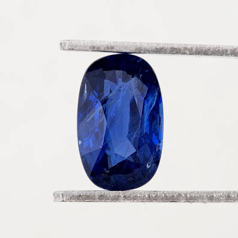 UNHEATED GRS Certified 1.79 ct. Natural Blue Sapphire Oval Burma Myanmar