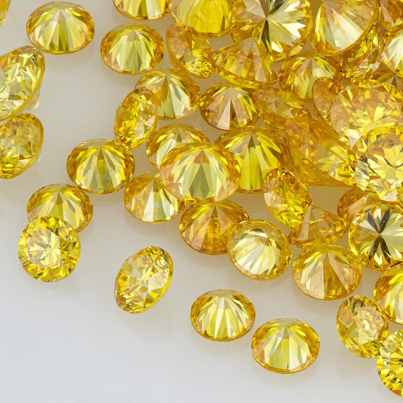 EX Canary Diamonds 0.25ct 1.8mm to 2.2mm mix scoop Canary Yellow Untreated Natural Diamonds Round|Melee|accents|Cape Yellow