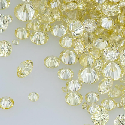 Cape Diamonds 0.25ct 0.8mm to 2.2mm mix scoop Very Light Yellow Untreated Natural Diamonds Round|Melee|accents|Cape Yellow