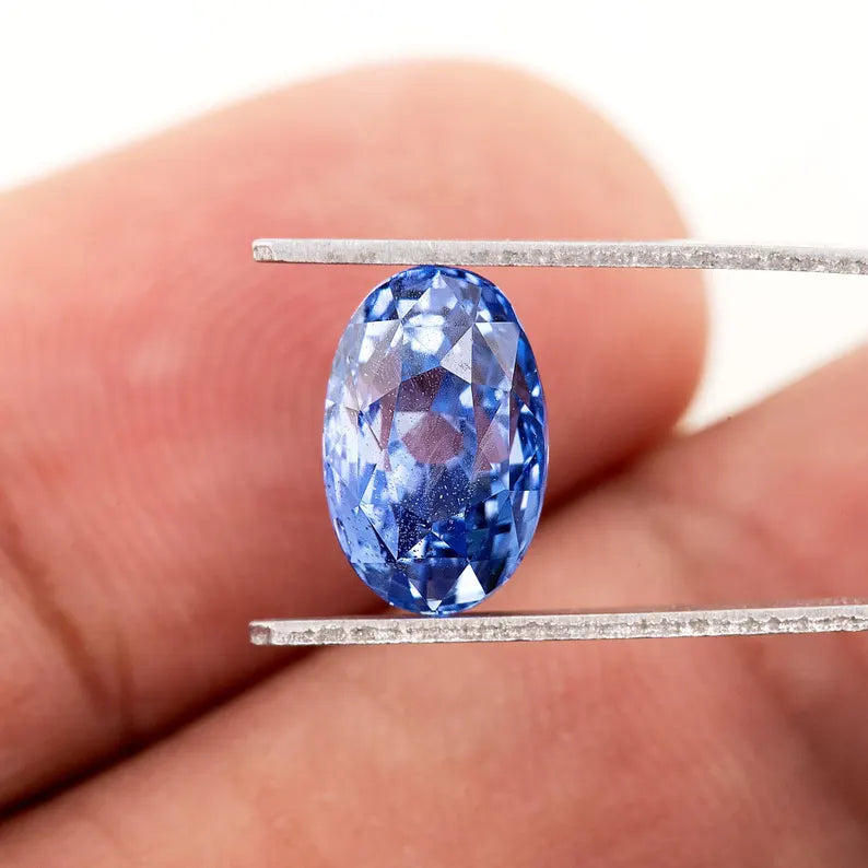 3.59 ct. Natural Blue Sapphire Oval Ceylon Sri Lanka Heated