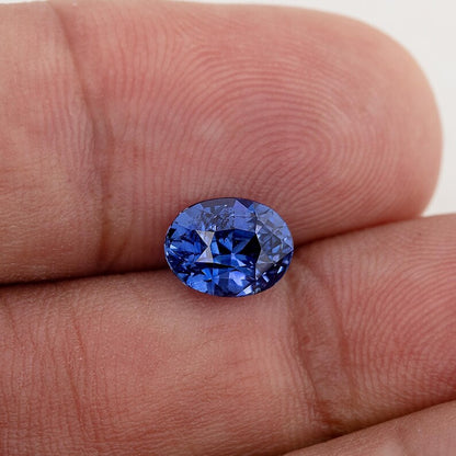 2.11 ct. Natural Blue Sapphire Oval Ceylon Sri Lanka Heated