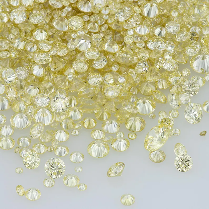 Cape Diamonds 0.25ct 0.8mm to 2.2mm mix scoop Very Light Yellow Untreated Natural Diamonds Round|Melee|accents|Cape Yellow