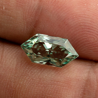 Lab-grown sapphire BG0089 representative product view 9