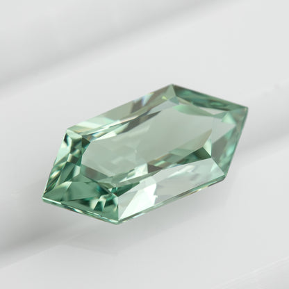 Lab-grown sapphire BG0089 representative product view 15