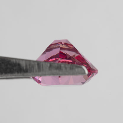 Lab-grown sapphire BLS122 representative product view 10