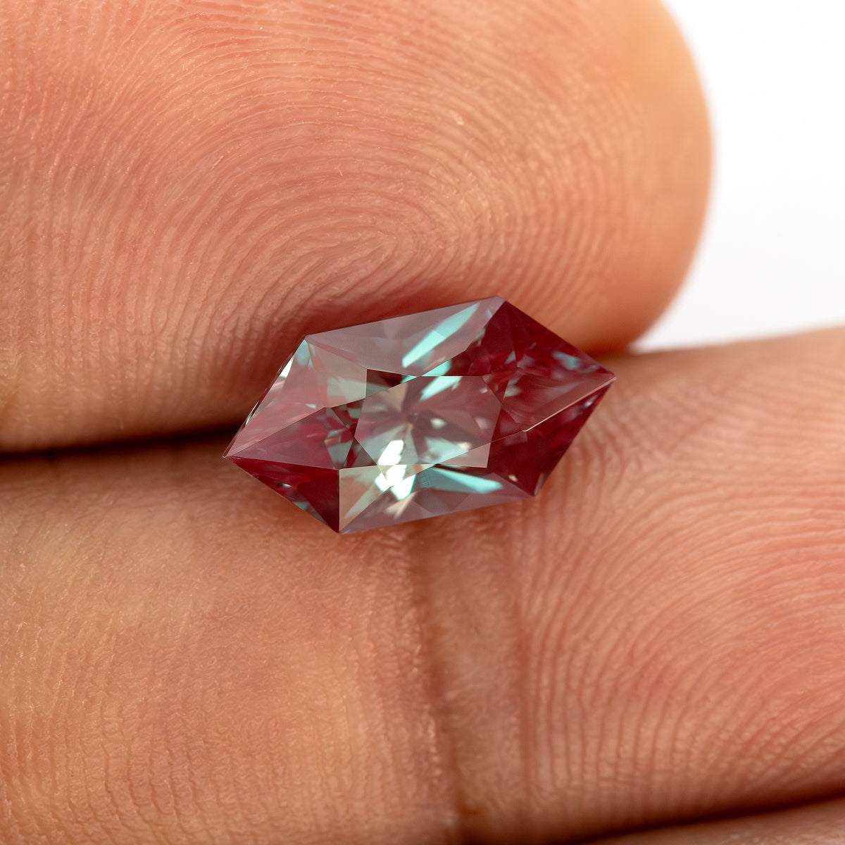 Lab-grown alexandrite BLS150 representative product view 6