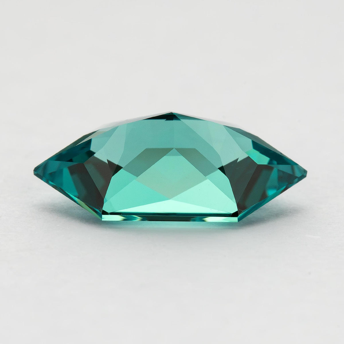 Lab-grown alexandrite BLS170 representative product view 12