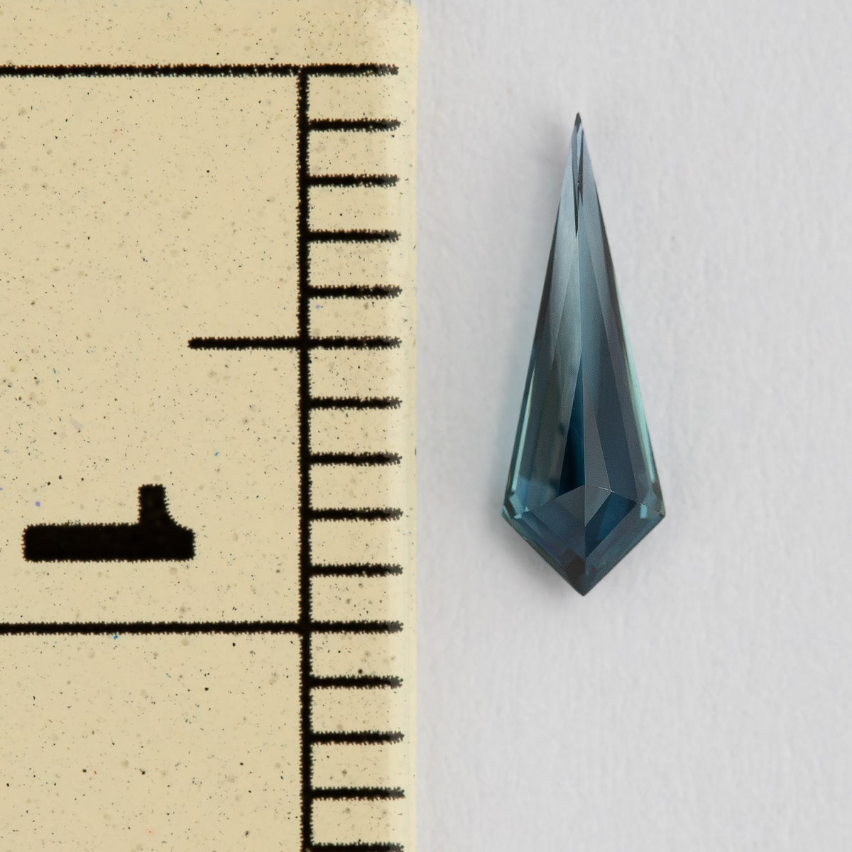 Natural sapphire BNS176 exact item view 6