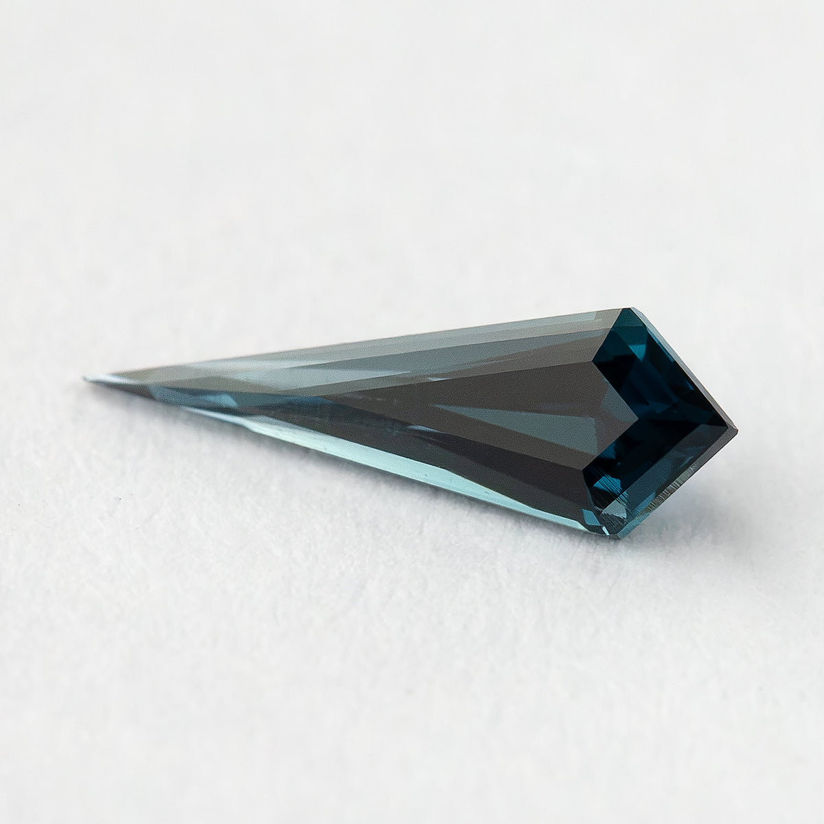 Natural sapphire BNS176 exact item view 9