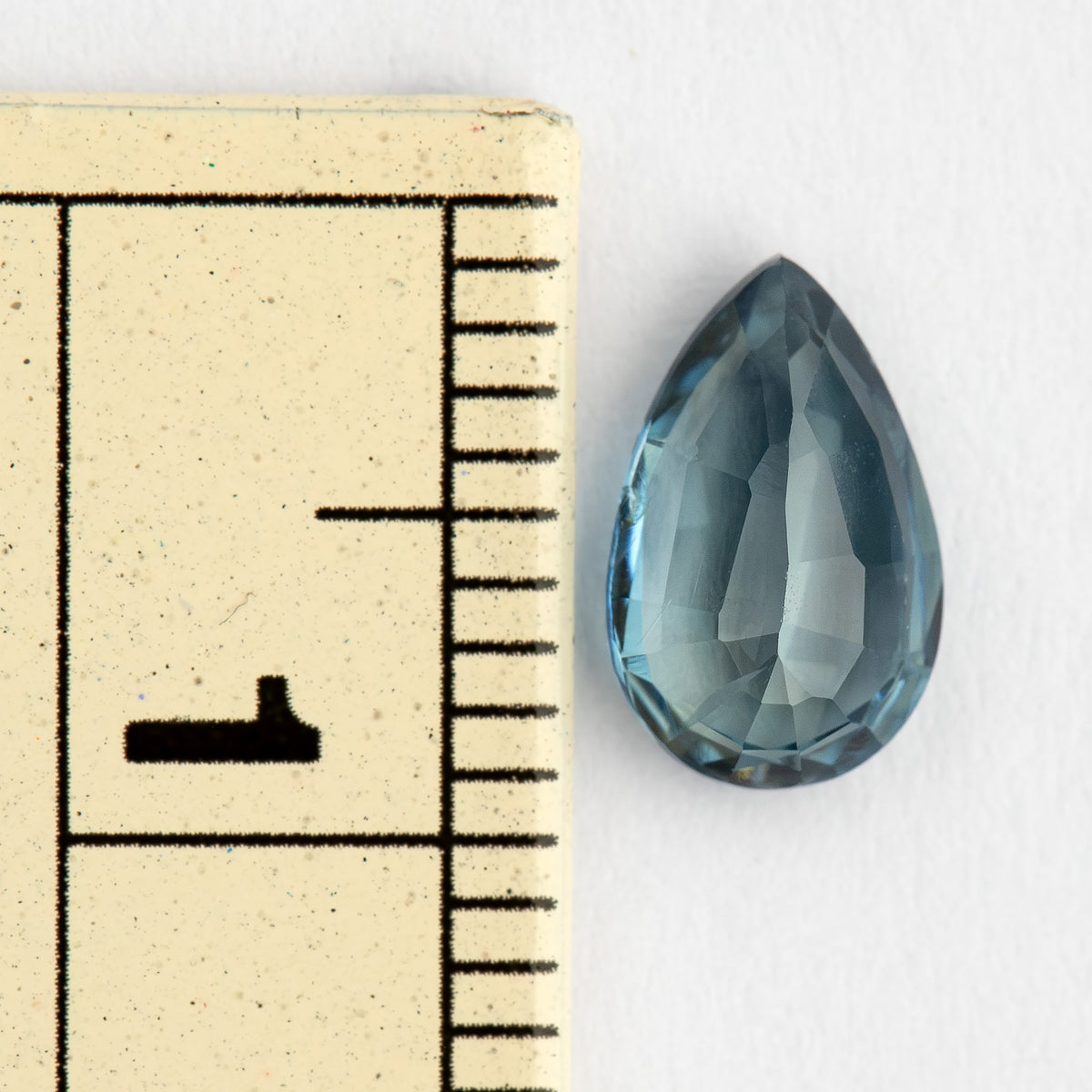 Natural sapphire BNS180 exact item view 9