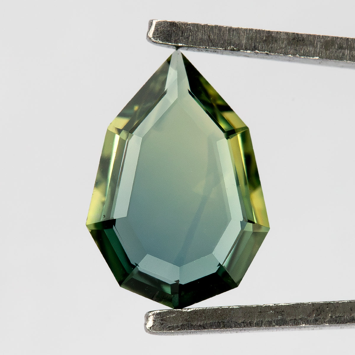 Natural sapphire BNS183 exact item view 5