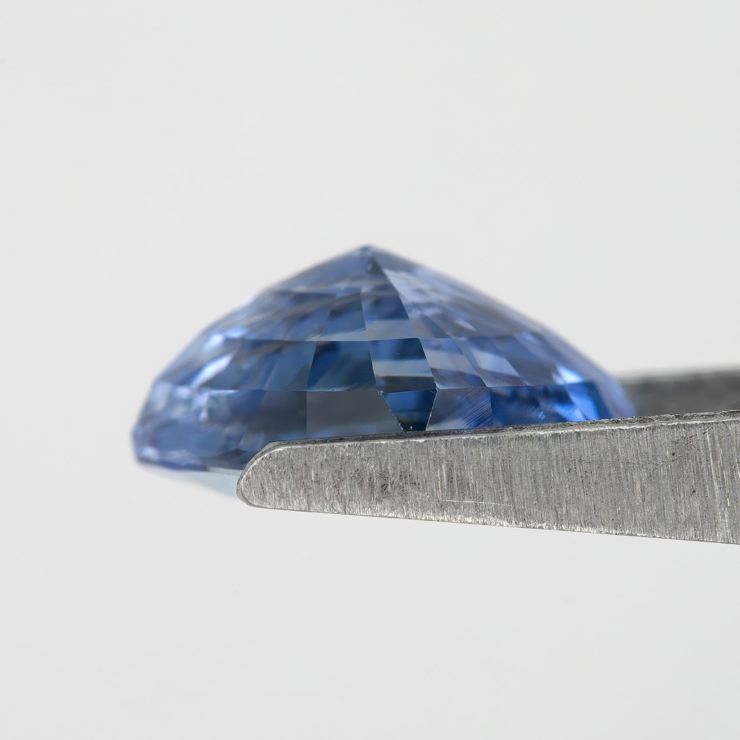 Bi-color Mix of Icy Blue | Natural Bicolor Sapphire 1.88ct | Oval Cut Eye Clean Blue and Champagne Yellow Gem | Untreated Gemstone for Statement Jewelry