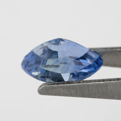 Bi-color Mix of Icy Blue | Natural Bicolor Sapphire 1.88ct | Oval Cut Eye Clean Blue and Champagne Yellow Gem | Untreated Gemstone for Statement Jewelry