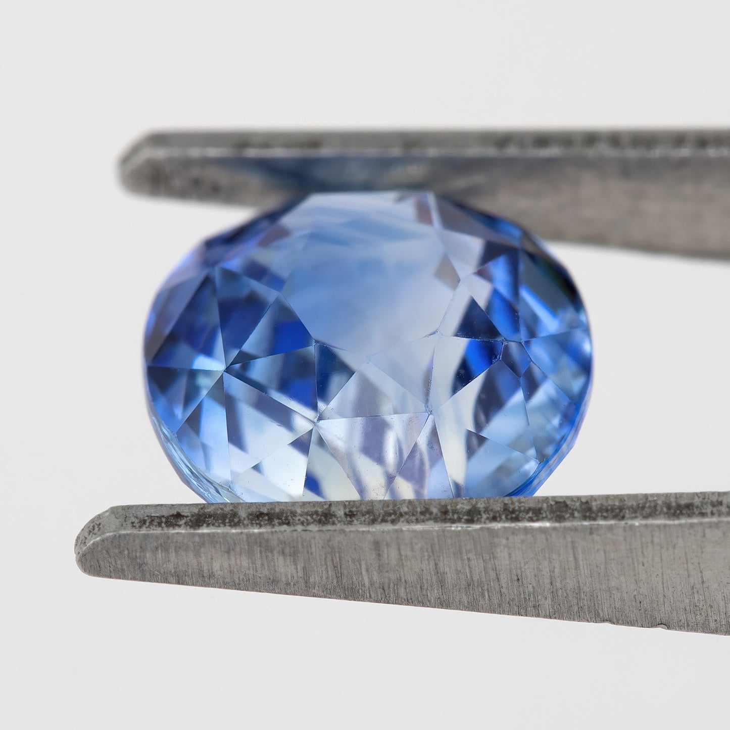 Bicolor – Blue & White | Natural Sapphire 2.96 Ct | Oval Cut Heated Ceylon Gemstone | Eye Clean Loose Sapphire for Fine Jewelry