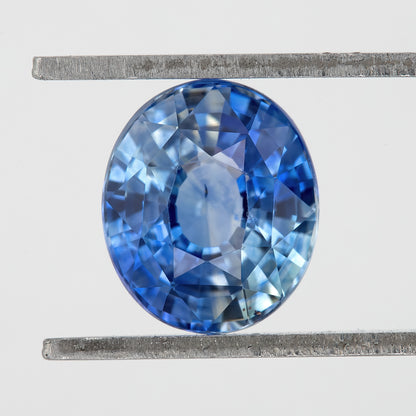 Bicolor - Blue & White | Natural Sapphire 1.73 Ct | Oval Cut Heated Ceylon Gemstone | Eye Clean Loose Stone for Fine Jewelry | Unique Cut