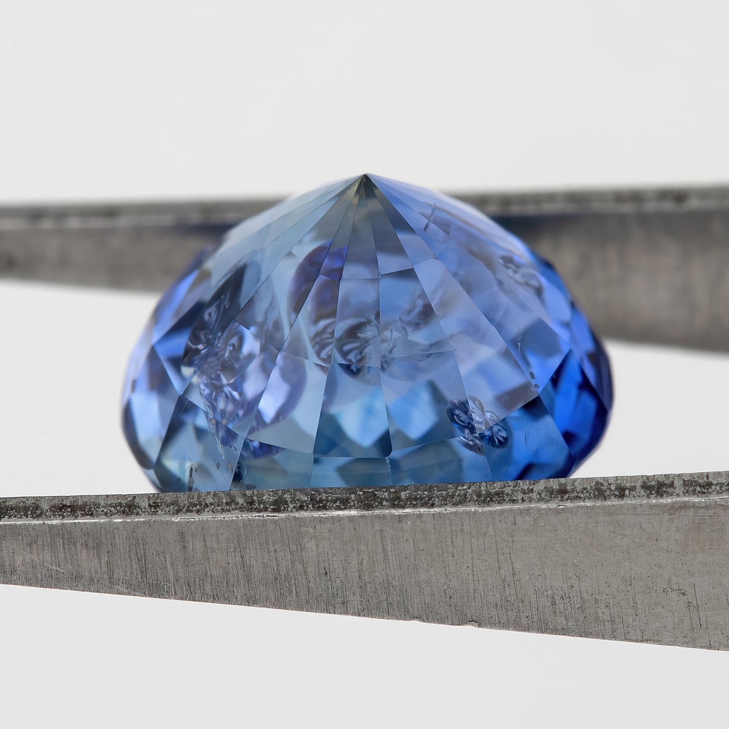 Bicolor – Blue | Natural Sapphire 3.35 Ct | Round Cut Heated Gemstone | Eye Clean Loose Ceylon Sapphire for Ring or Pendant Jewelry Design