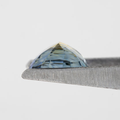 Bicolor – Blue & Yellow Sapphire 1.58 Ct | Oval Cut Untreated Ceylon Gemstone | Eye Clean Loose Stone for Fine Jewelry or Ring Design