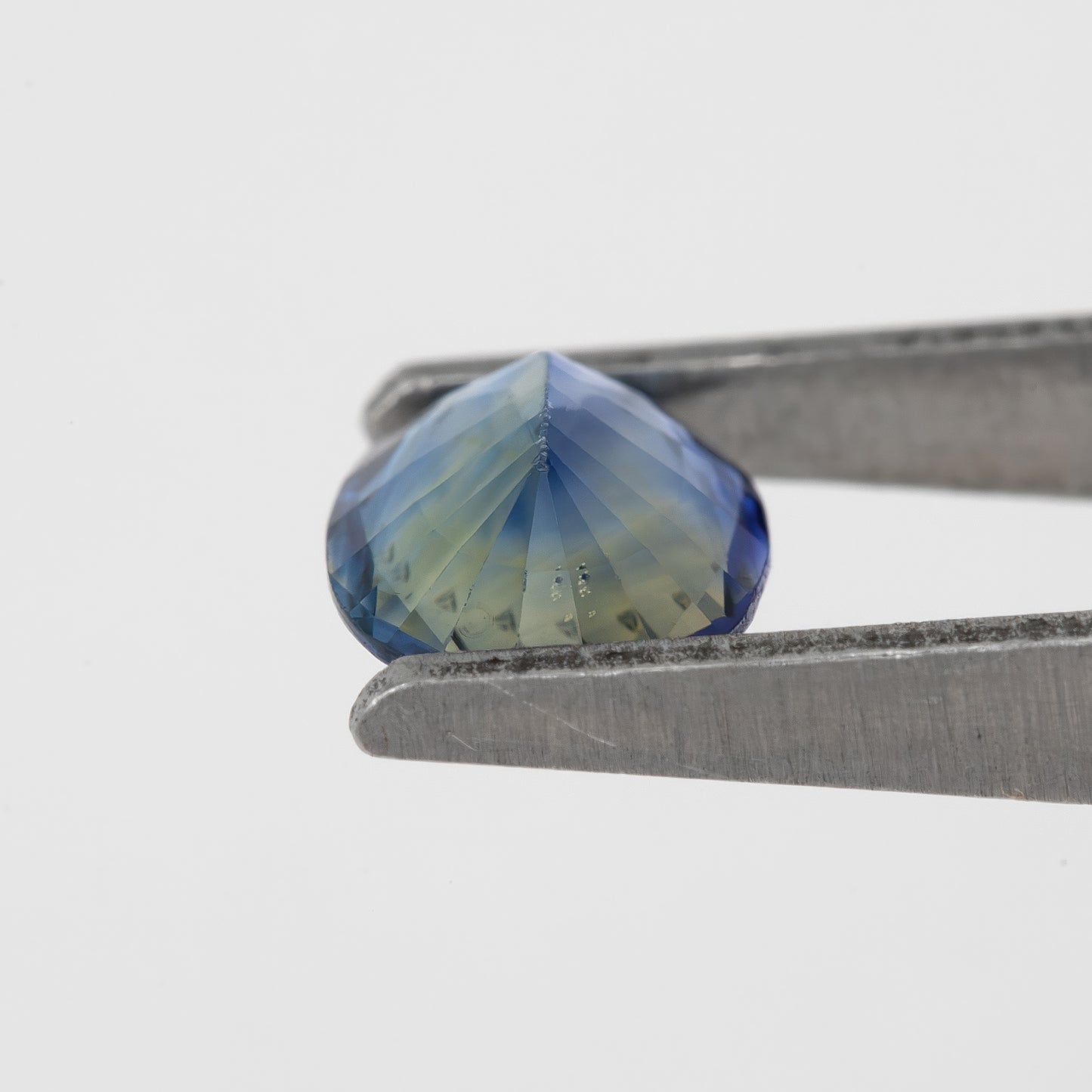 Bicolor – Blue and Champagne Yellow Sapphire 0.94 Ct | Oval Cut Untreated Natural Gemstone | Loose Ceylon Stone for Custom Jewelry Design