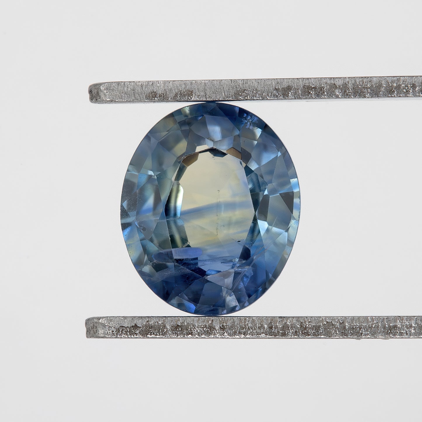 Blue Champagne Yellow Bicolor Sapphire | 0.99 Ct Natural Untreated Oval Cut | Eye Clean Gem for Fine Jewelry or Statement Ring