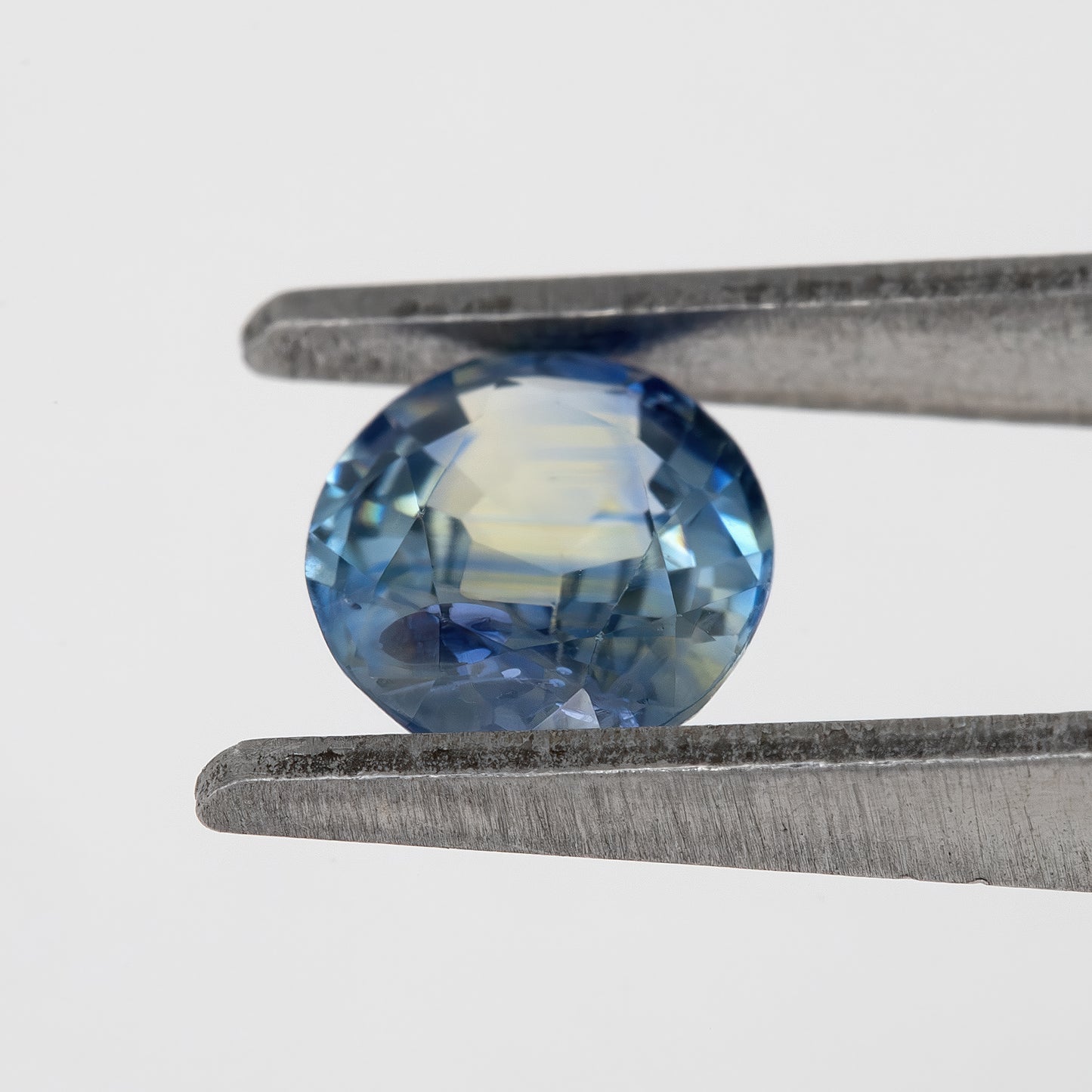 Blue Champagne Yellow Bicolor Sapphire | 0.99 Ct Natural Untreated Oval Cut | Eye Clean Gem for Fine Jewelry or Statement Ring