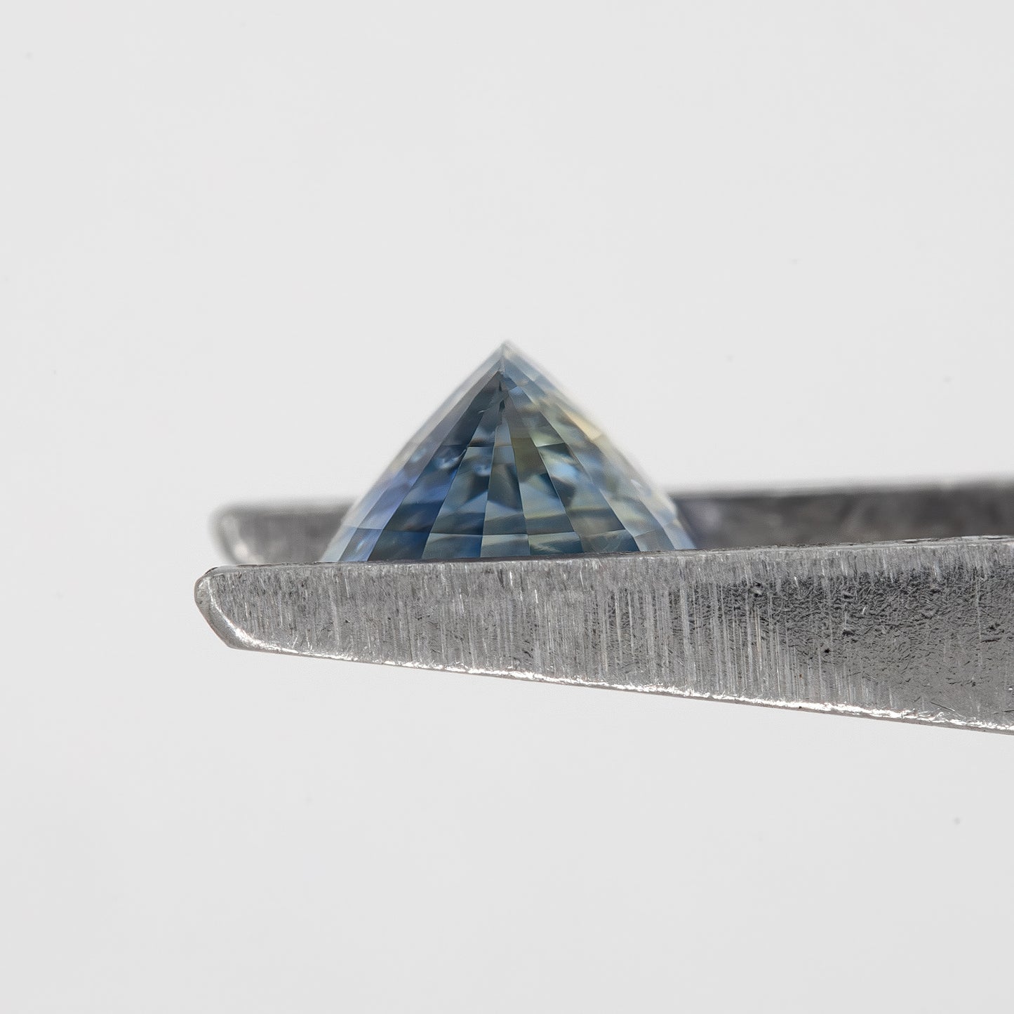 Blue Champagne Yellow Bicolor Sapphire | 1.17 Ct Natural Untreated Oval Cut Gem | Eye Clean Rare Stone for Premium Jewelry Design