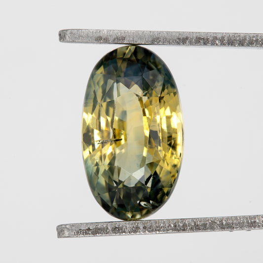 Champagne Yellow and Blue Sapphire | 1.92 Ct Oval Cut Unheated Gemstone | Eye Clean Sapphire for Fine Jewelry and Designer Rings