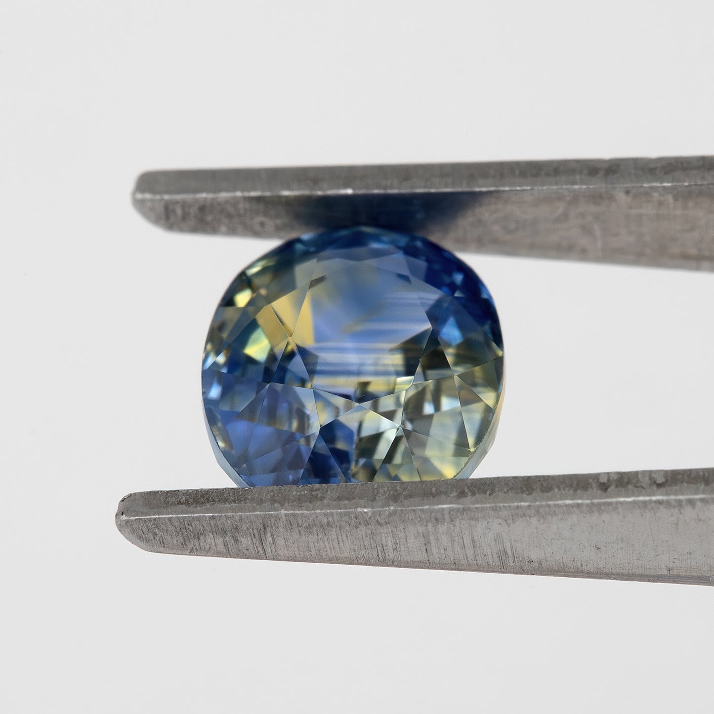 Blue Champagne Bicolor Sapphire | 1.40 Ct Natural Oval Cut Untreated Gem | Eye Clean Stone for Rings & Fine Jewelry