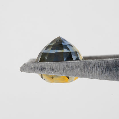 Blue Champagne Bicolor Sapphire | 1.90 Ct Natural Oval Cut Unheated Gemstone | Eye Clean Sapphire for Statement Jewelry & Rings