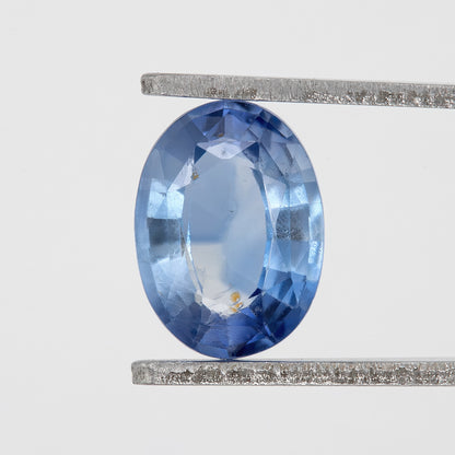 Gradient Blue Sapphire | 1.12 Ct Natural Unheated Oval Cut Gemstone | Eye Clean Loose Sapphire for Fine Jewelry Design