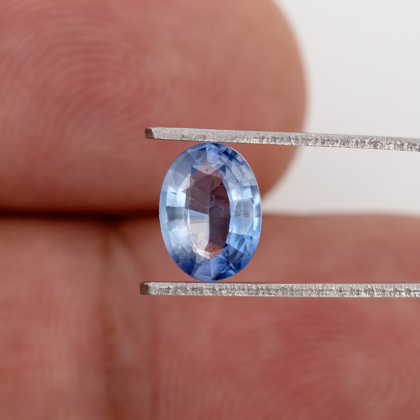 Gradient Blue Sapphire | 1.12 Ct Natural Unheated Oval Cut Gemstone | Eye Clean Loose Sapphire for Fine Jewelry Design