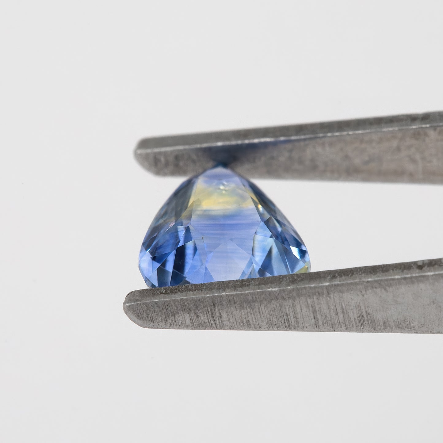 Vivid Blue Champagne Bicolor Sapphire | 0.87 Ct Pear Cut Untreated Gemstone | Elegant Loose Sapphire for Fine Jewelry Design