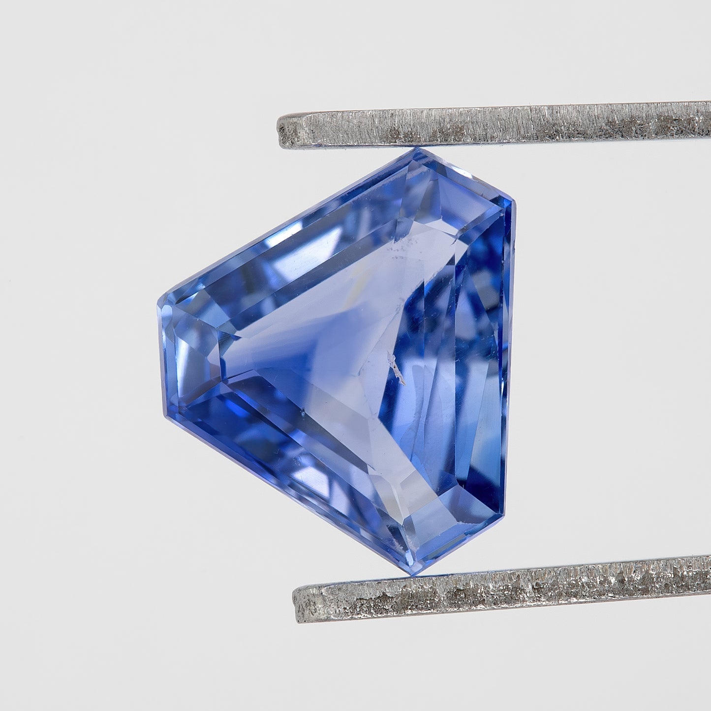 Violetish Royal Blue 1.28 Ct Sapphire | Unheated Geometric Natural Gemstone | Unique Fancy Cut for Modern Rings & Fine Jewelry