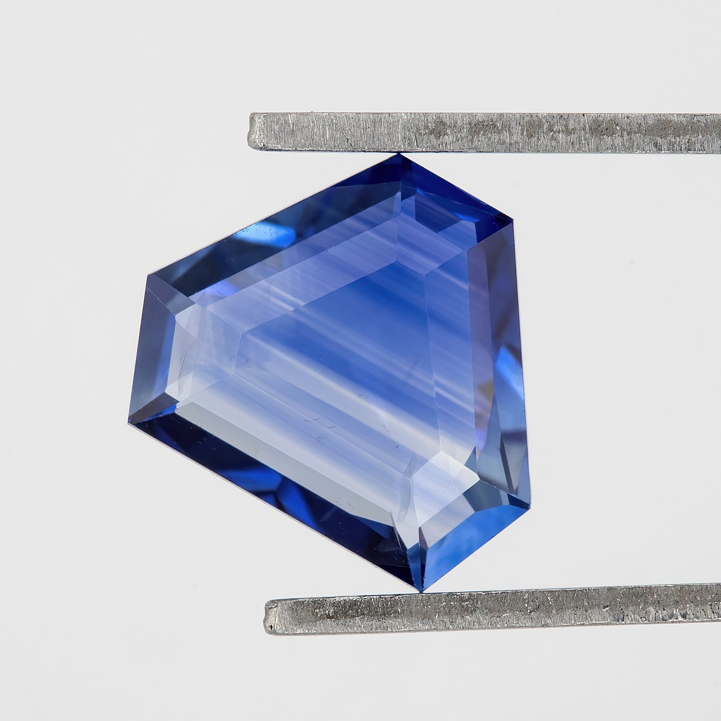 Deep Violet Blue 1.28 Ct Sapphire | Untreated Geometric Natural Gemstone | Fancy Cut for Contemporary Rings & Custom Fine Jewelry