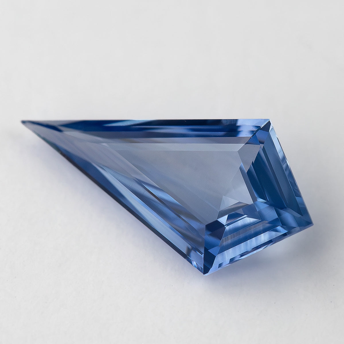 0.85 ct 天然ブルーサファイア（菱形）、石の画像12、SKU KK359