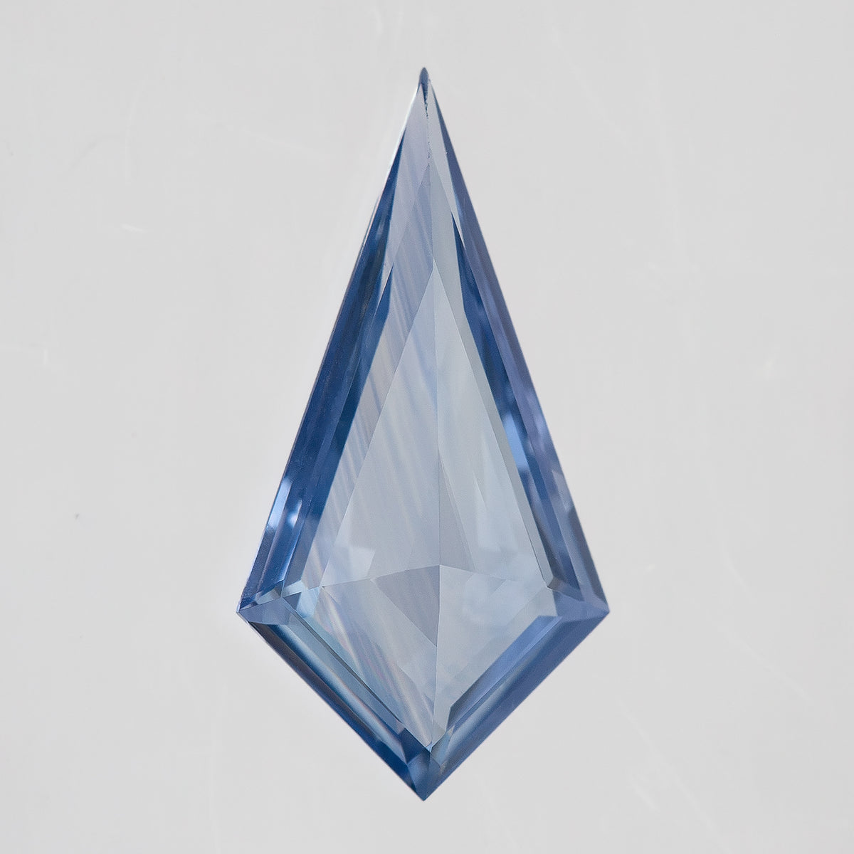 0.85 ct 天然ブルーサファイア（菱形）、石の画像14、SKU KK359