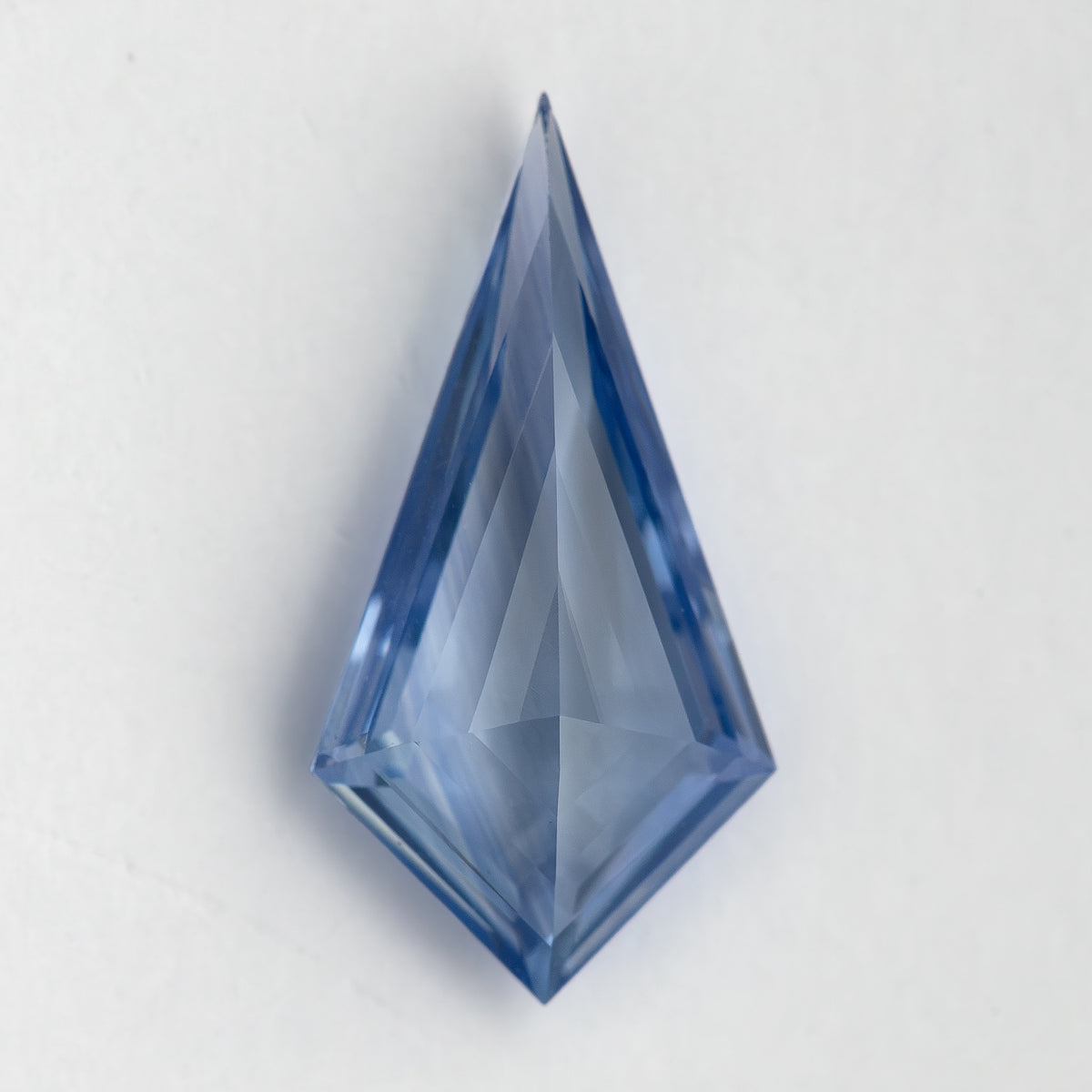 0.85 ct 天然ブルーサファイア（菱形）、石の画像16、SKU KK359