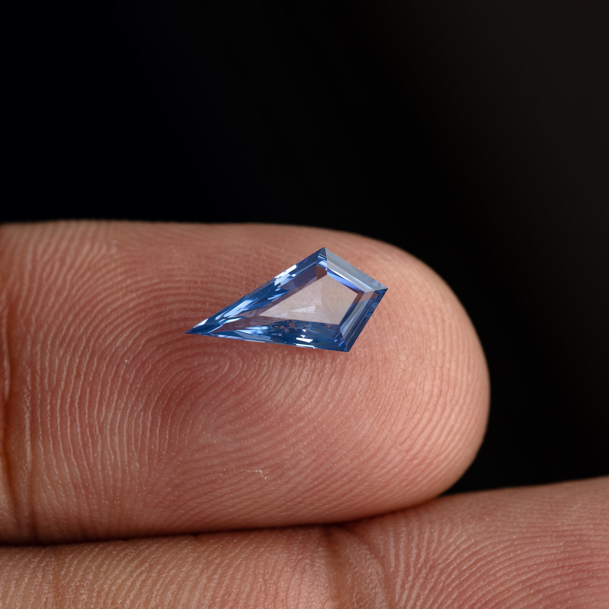0.85 ct 天然ブルーサファイア（菱形）、石の画像19、SKU KK359