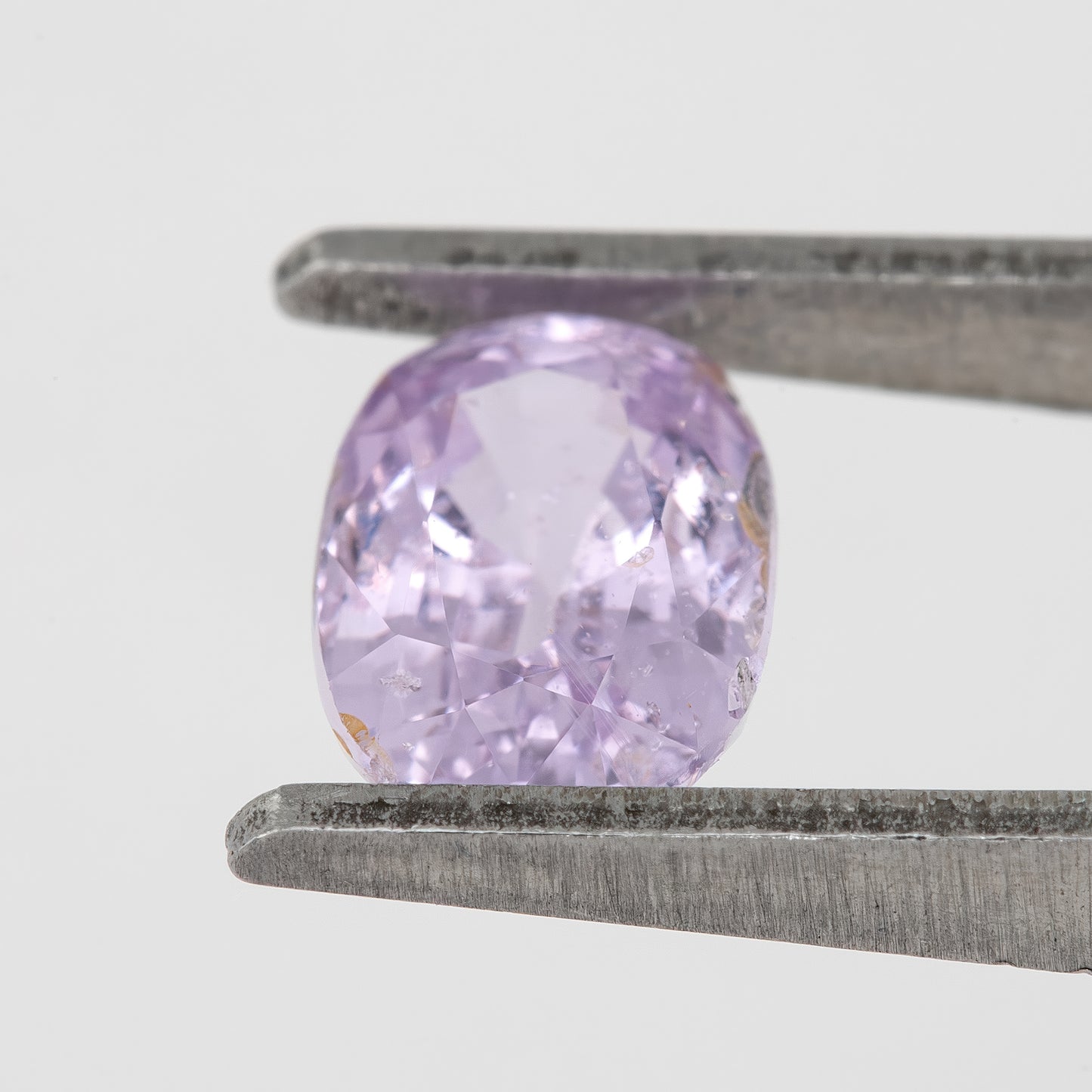 1.51 Ct Natural Purple Sapphire – Oval Cut Heated African Gemstone for Rings or Custom Fine Jewelry