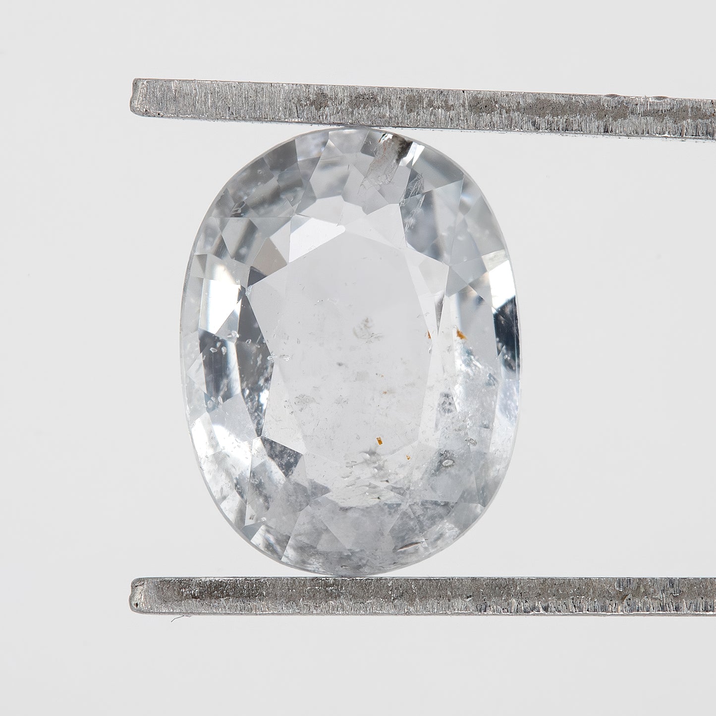 Near Colorless Icy White Sapphire Oval Cut | 1.47ct Heated Natural Gemstone | Loose Stone for Custom Ring | Pendant | Fine Jewelry