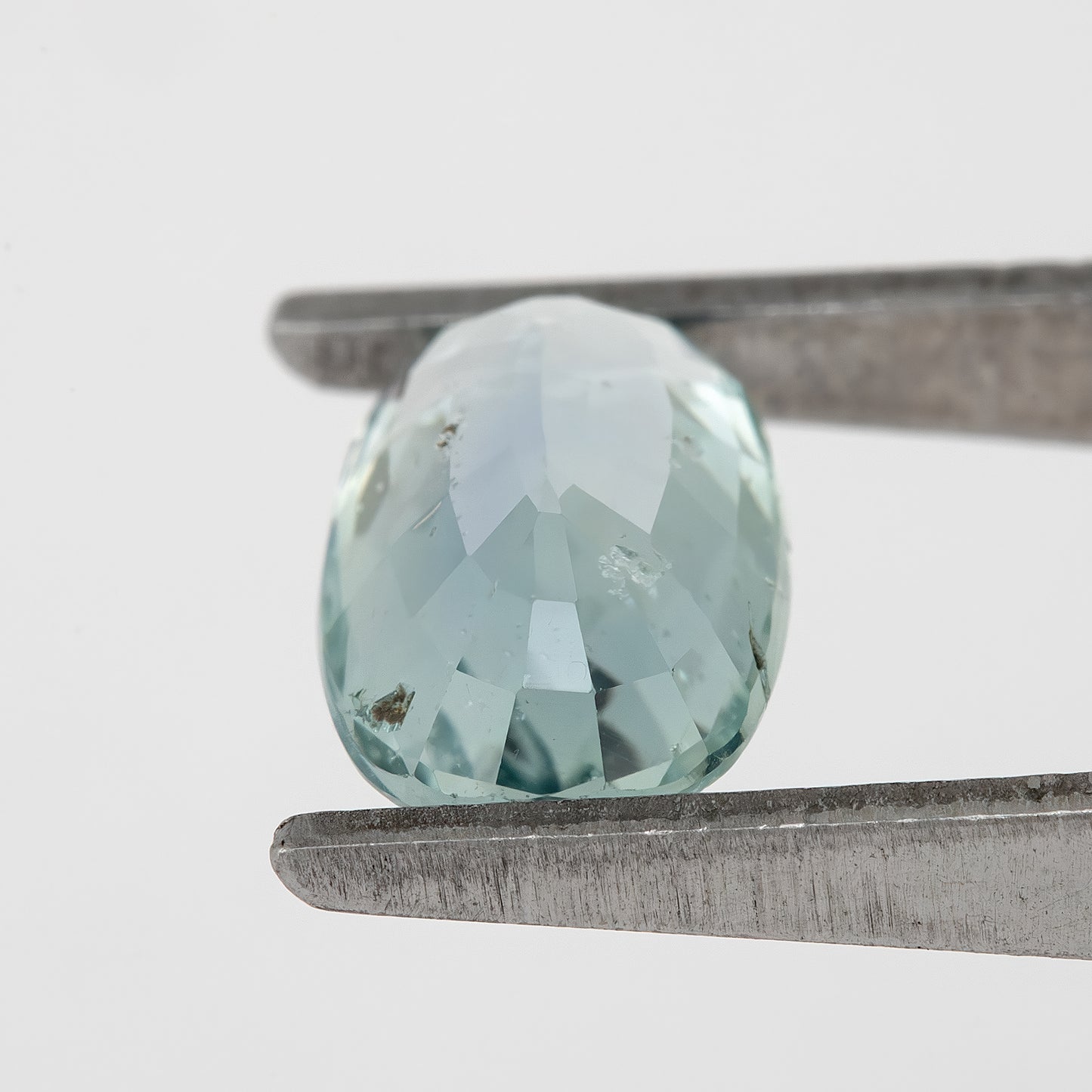Aqua Green Oval Sapphire | 1.74 Ct Heated Natural Gemstone | Pastel Sapphire for Custom Rings, Pendants & Fine Jewelry Designs